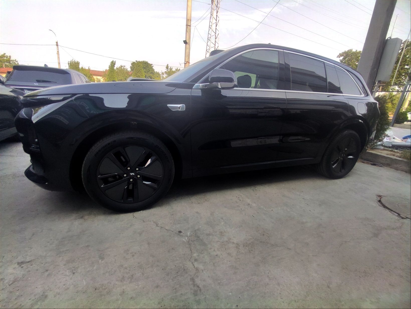 Li Xiang L6  MAX