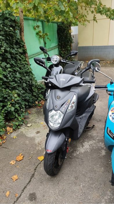 Oferim Spre Închiriere Scutere 49cm³ – FĂRĂ PERMIS DE CONDUCERE!