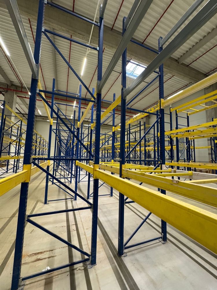 Rafturi metalice profesionale