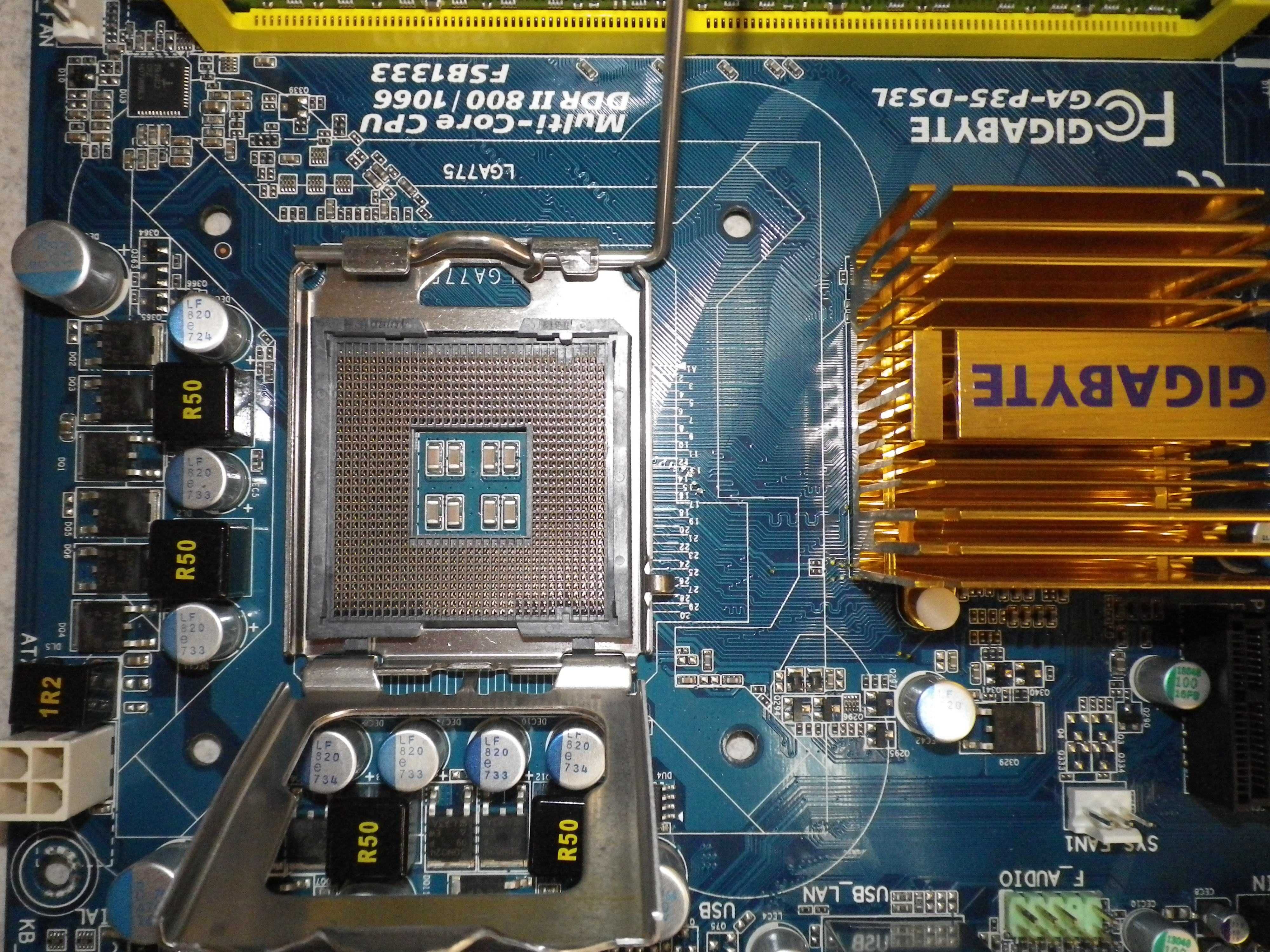 Двуядрен комплект Gigabyte GA-P35-DS3L