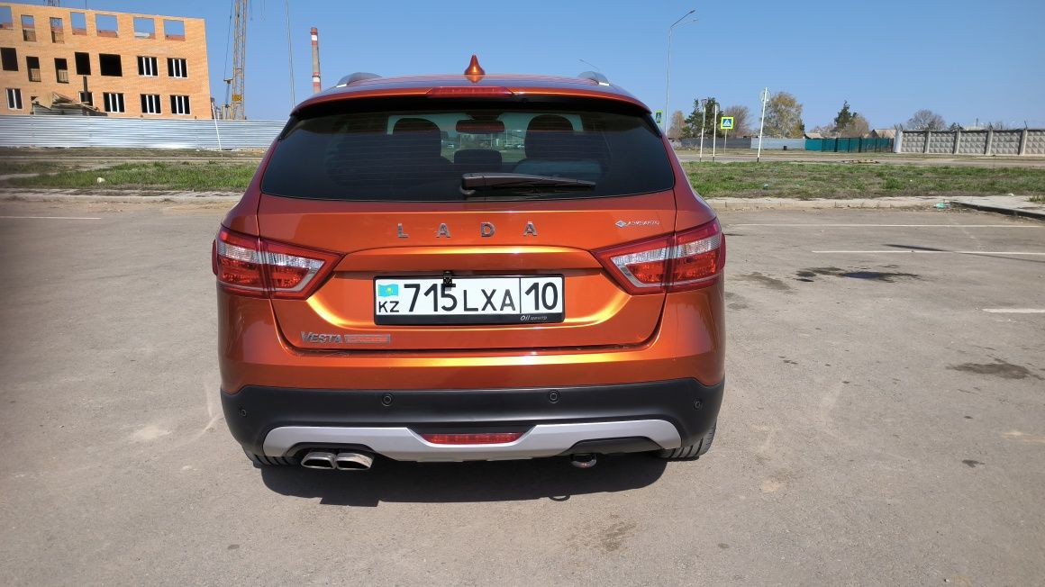 Lada vesta sw cross