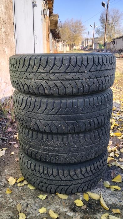 Продам зимние шины