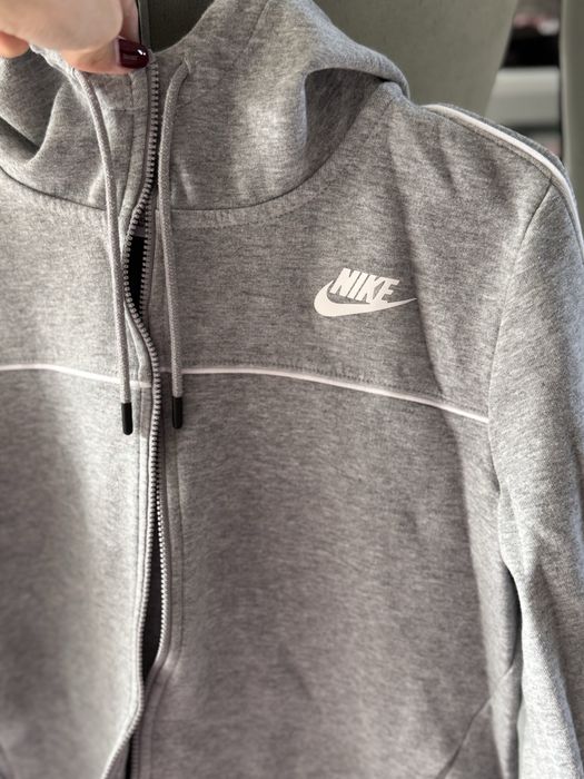 Дамски суичър Nike/ С р-р