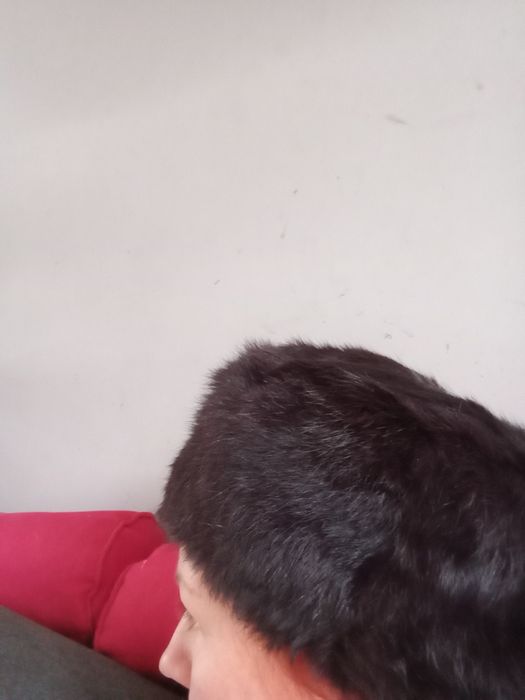 Зимна шапка sisley, заешка кожа с косъм