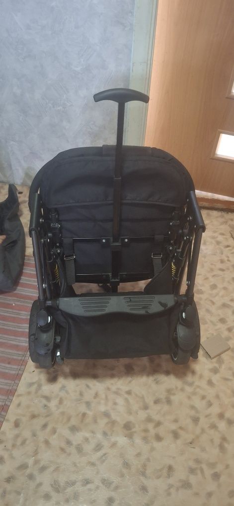 Продам коляску прогулочную