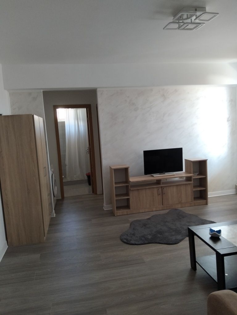 Închiriez apartament in regim hotelier Buzău 300- NEGOCIABIL