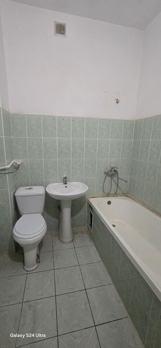 1 хонали 49 кв.м 3 кават бизнес сентирда