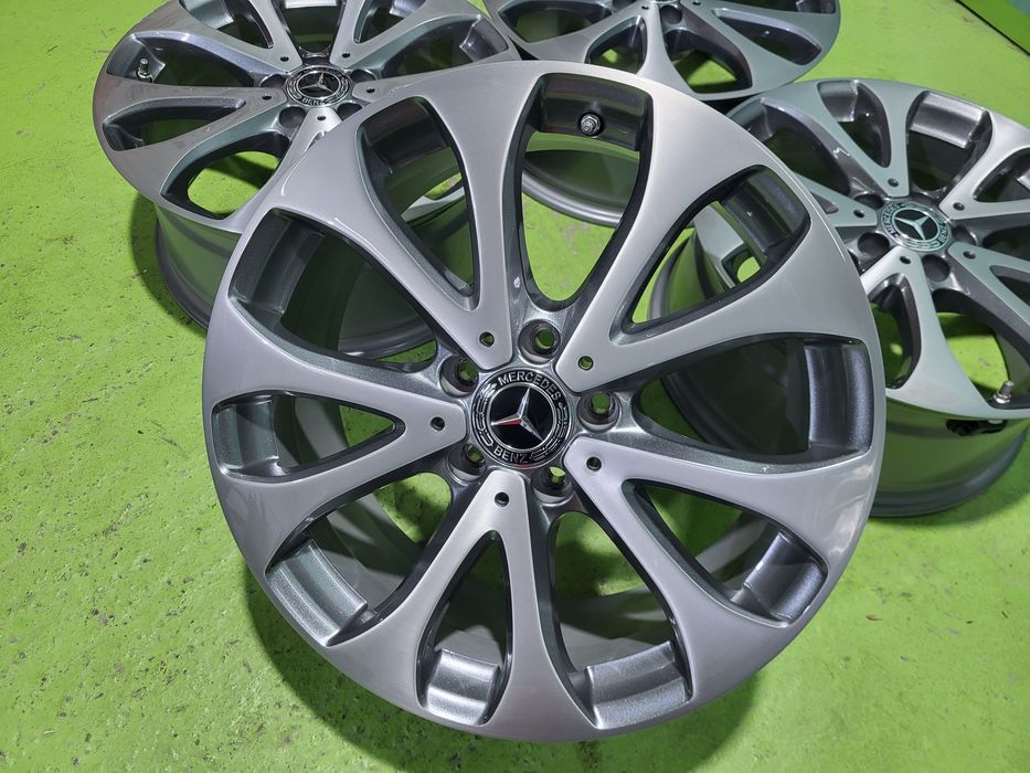 18 5x112 Mercedes E Class W213 GLC W253 W204 W205 W212 5х112 Bicolor