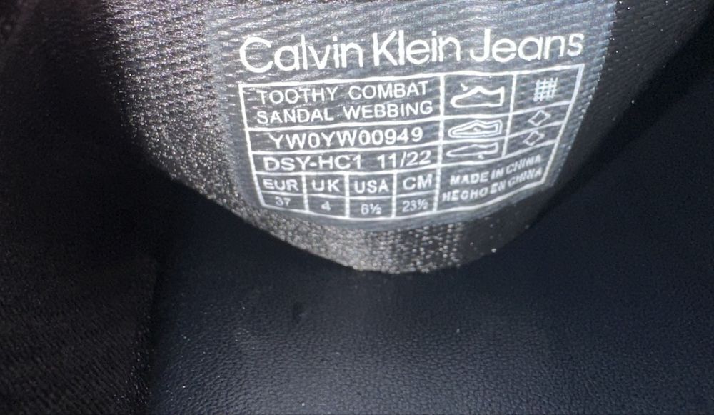 CALVIN  KLEIN  шлёпки - пантолеты