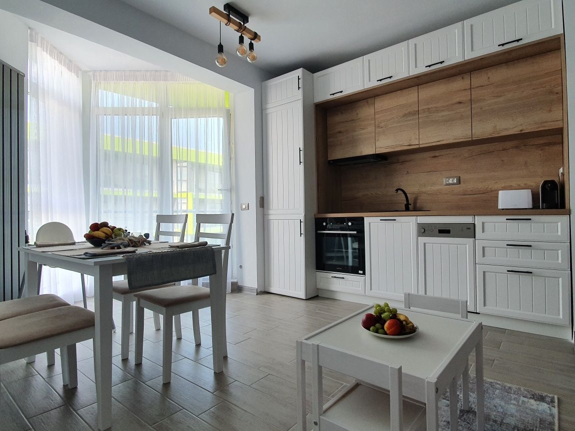 Apartament 2 camere, Navodari, Alezzi Beach Resort, pe malul