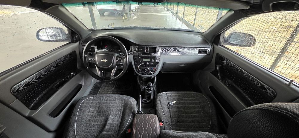 Ласетти механика с метан газом 2009