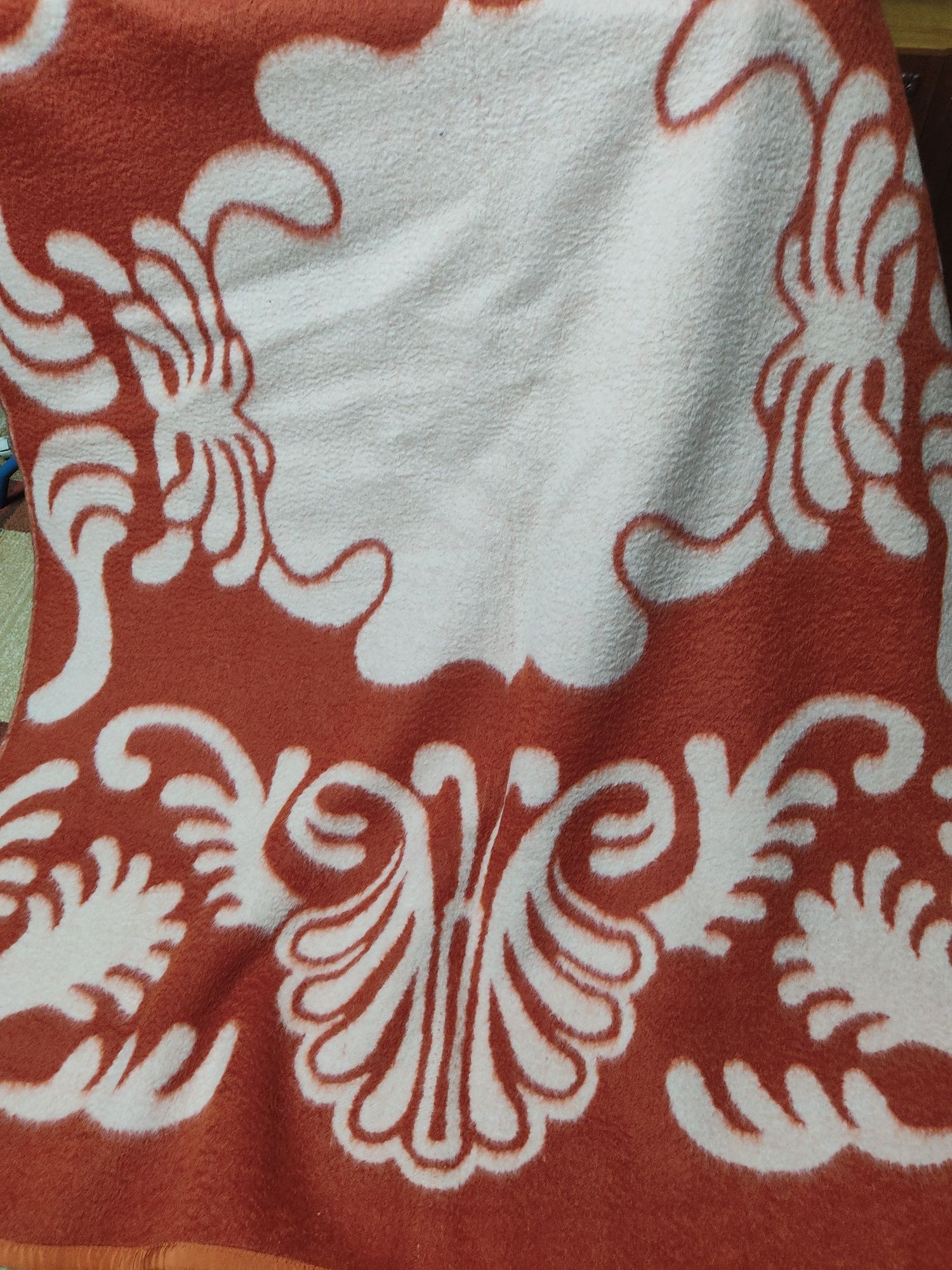 Одеяла шерстяные