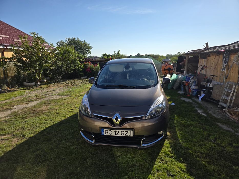 Renault grand scenic 2012 .1.5 dci