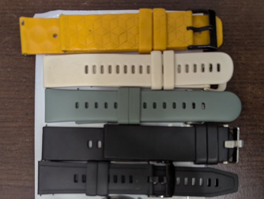 Cutie încărcător și 4 curele Huawei GT 2