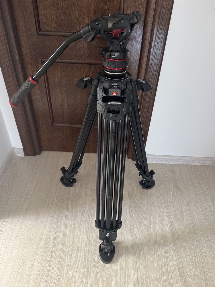 Trepied profesional manfrotto nitrotech 608ah varf de gama