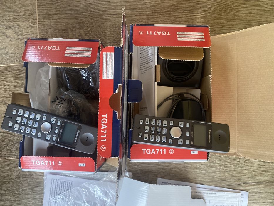 Дополнительная беспроводная телефонная трубка DECT KX-TGA711