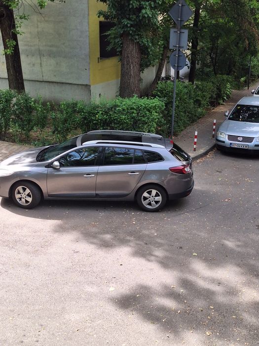 Vând Renault megane 3 ..2010 motor 1.5  380.000