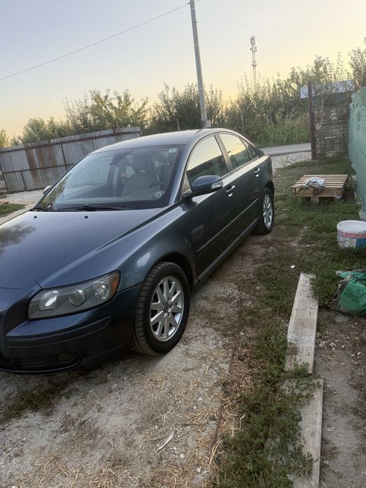 Volvo s 40 2.4 d cutie automata defecta