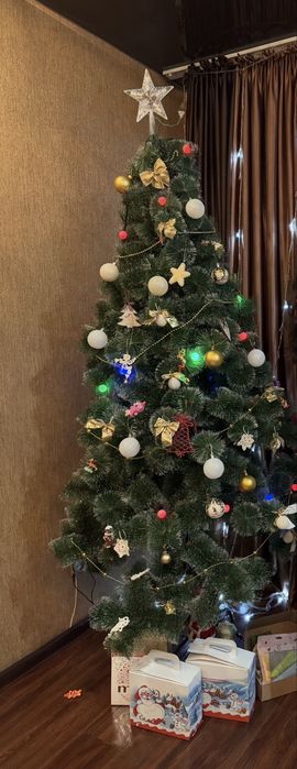 Елка искуственная