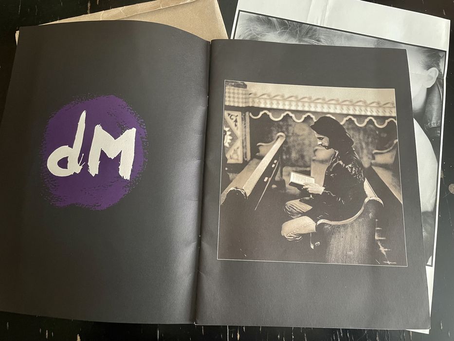 Тур програма depeche mode от devotional tour+ плакат от плоча