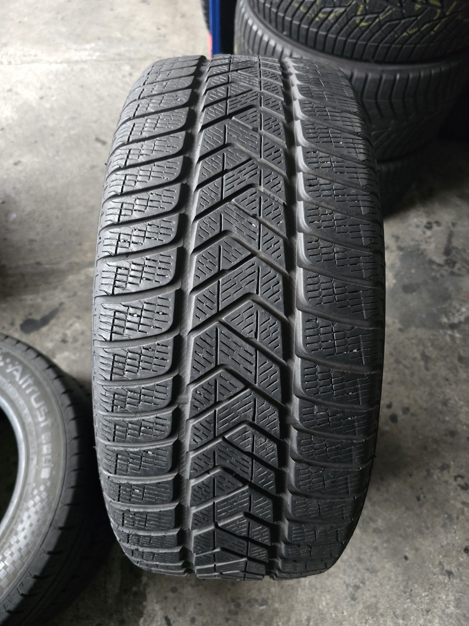 Pirelli 255/45 R20 101V MS iarnă