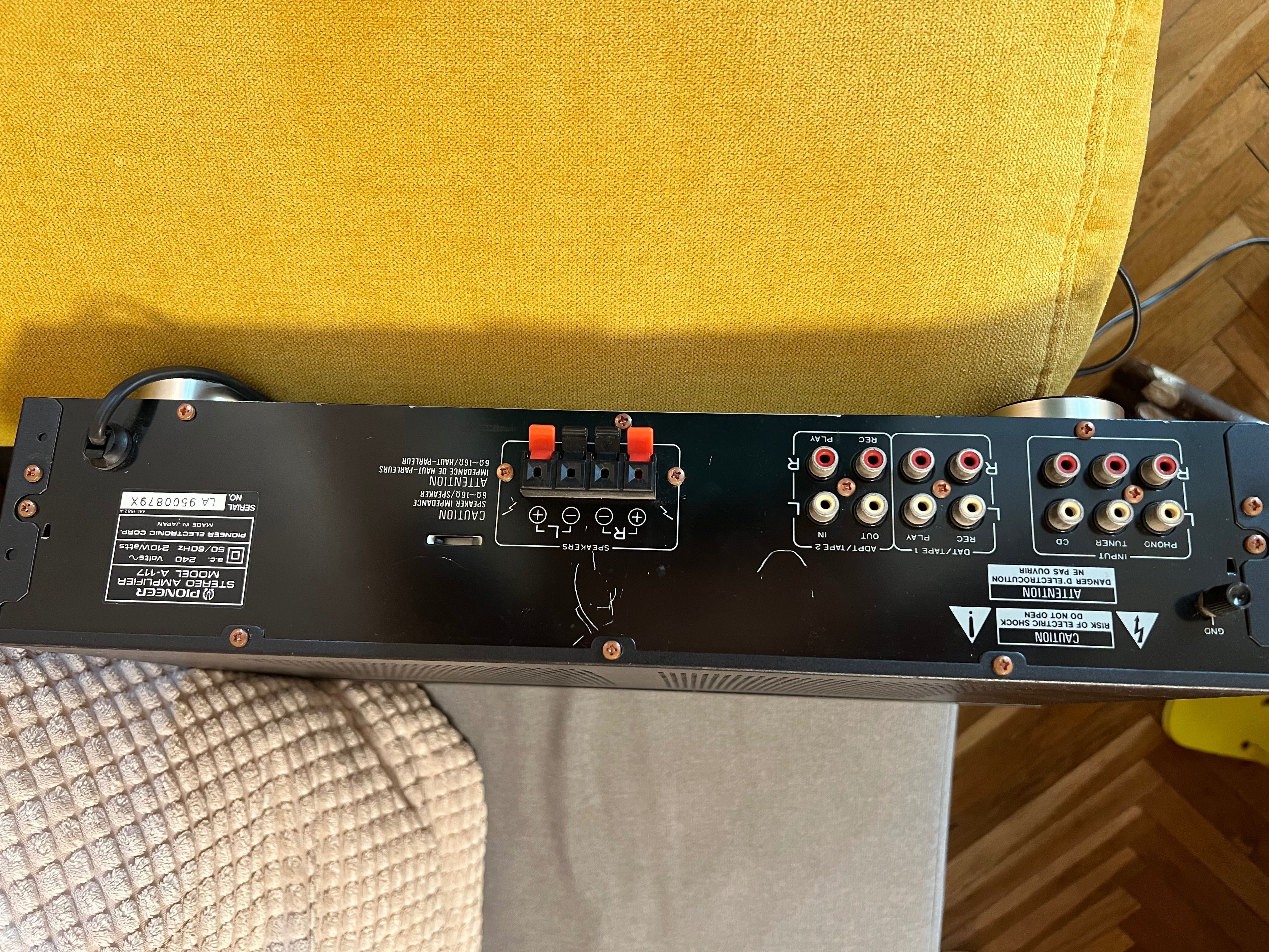 Стереоусилвател Pioneer A-117