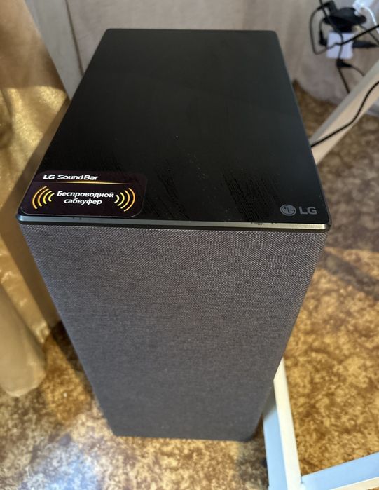 LG Soundbar безправадной сабвуфер