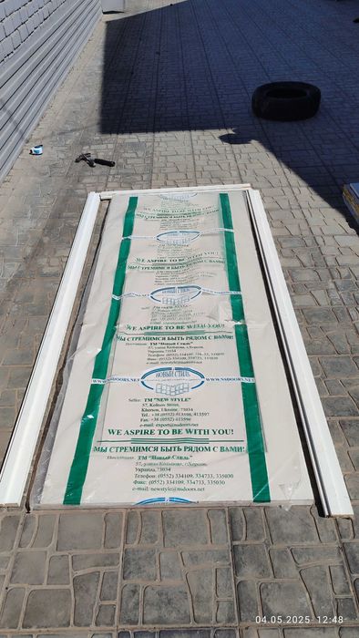 новая межкомнатная дверь с коробкой