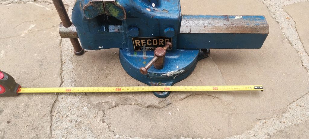 Менгемета Record,Venlic,Triumph