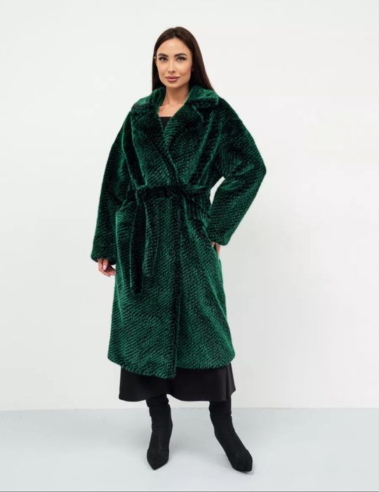 Шуба из искуственного меха