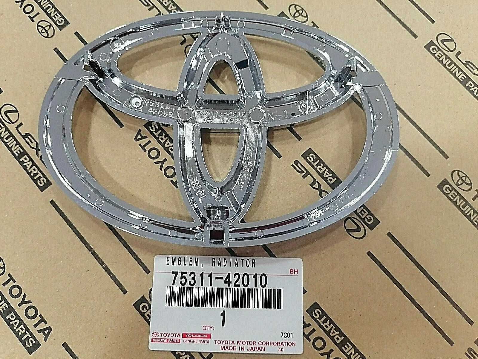 ЕМБЛЕМА TOYOTA RAV IV 2006-2012 предна 151mm/103mm