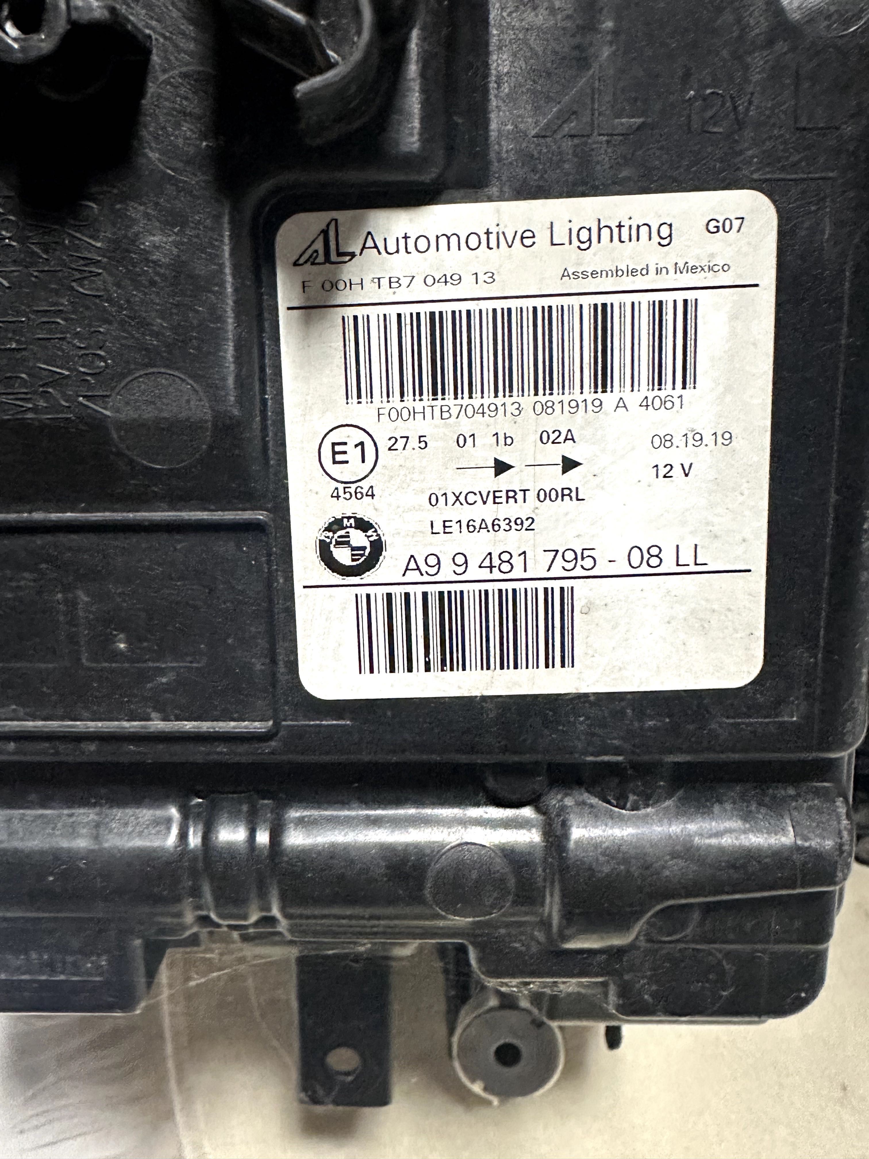 Ляв фар BMW X7 G07 LED