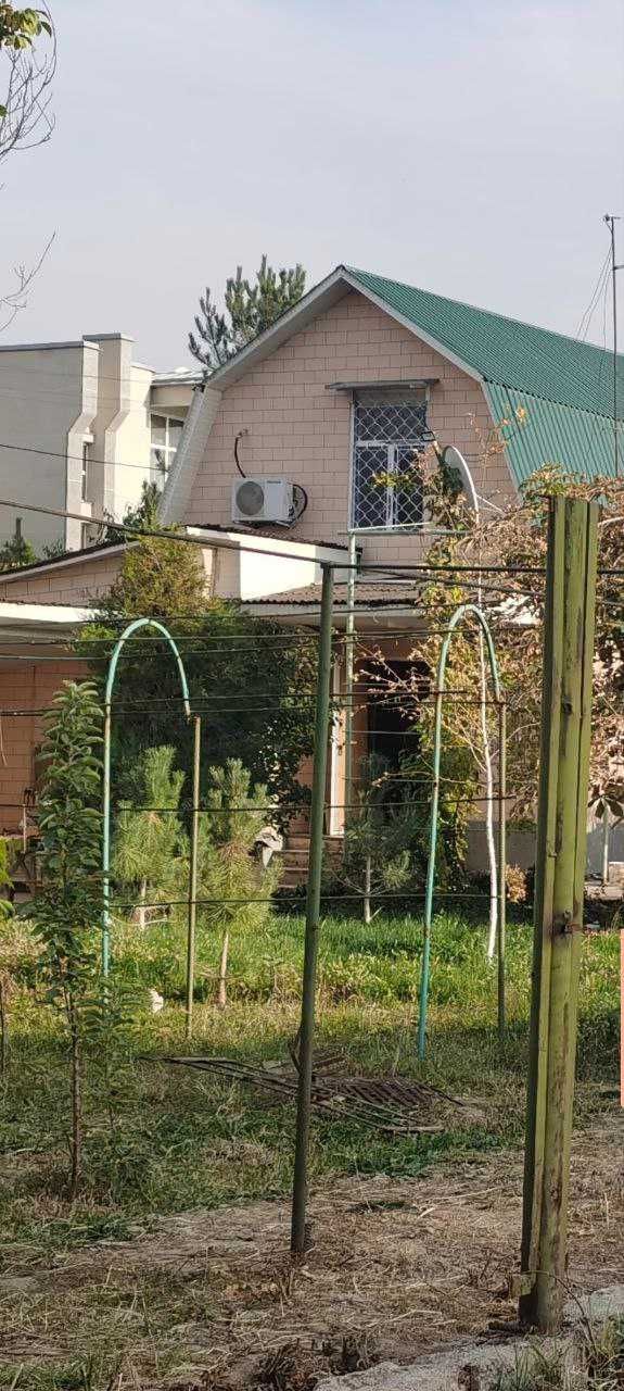 Продаётся своя дача