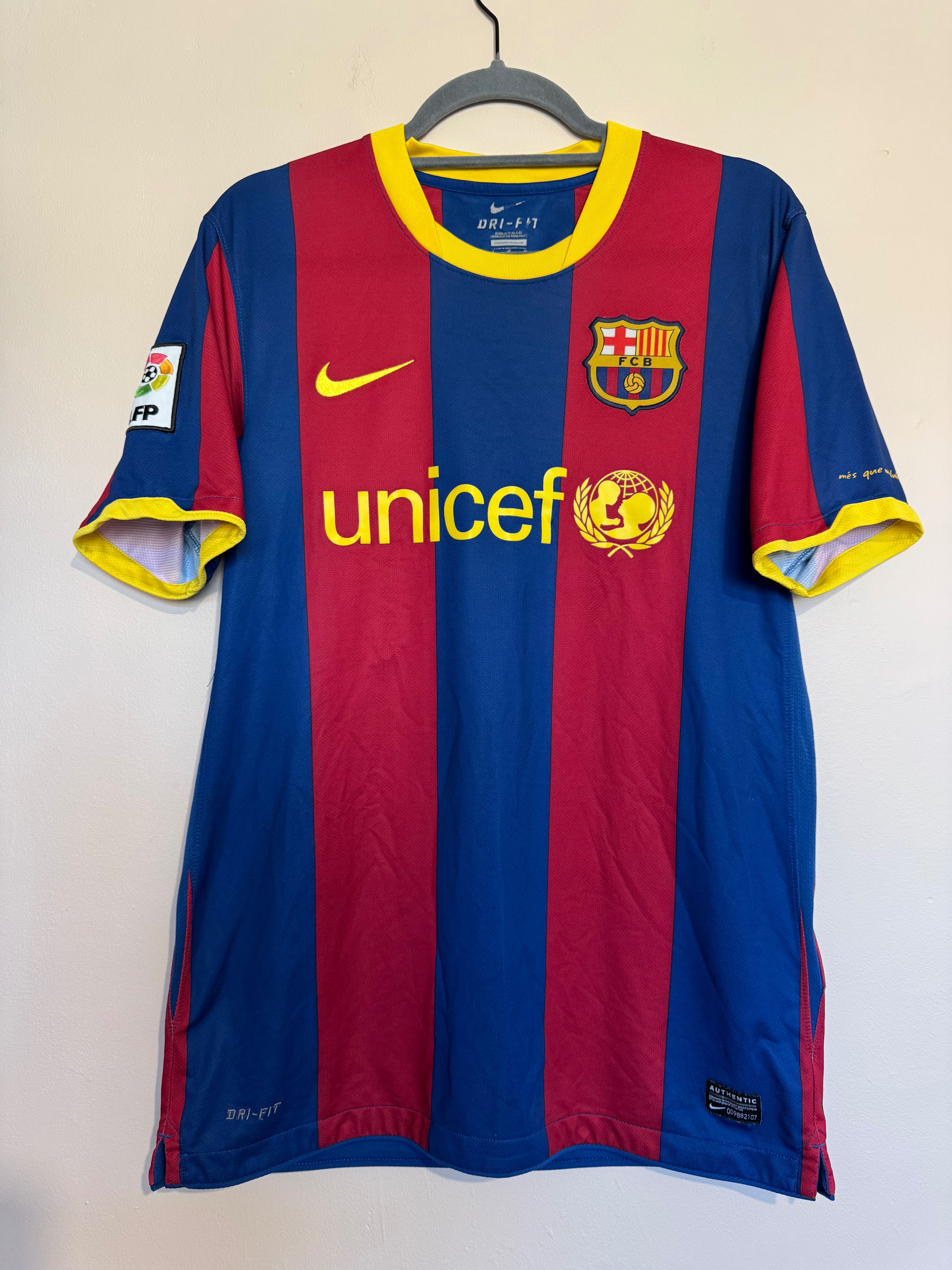 Barcelona 2010 2011 Home Shirt Jersey Nike MESSI #10 sz M Men.