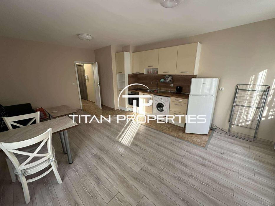 Двустаен апартамент, под наем, Център