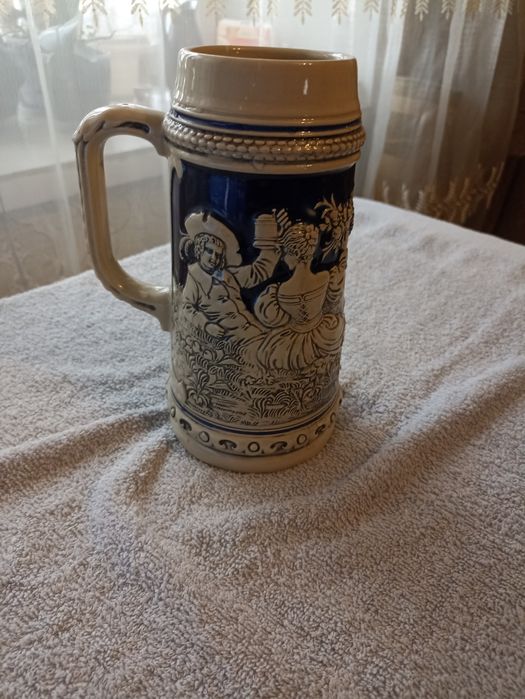 Керамические  пивные кружки, кувшины,блюда под горячее