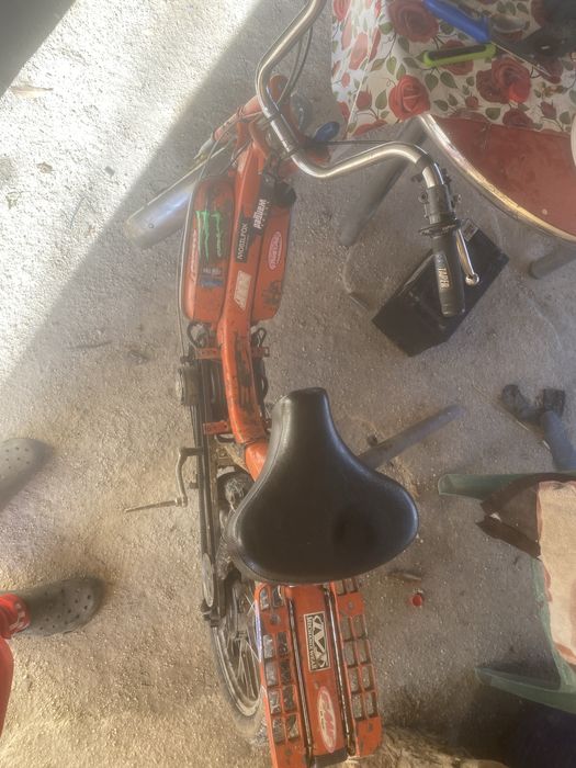 vand/dezmembrez piaggio bravo nefunctional