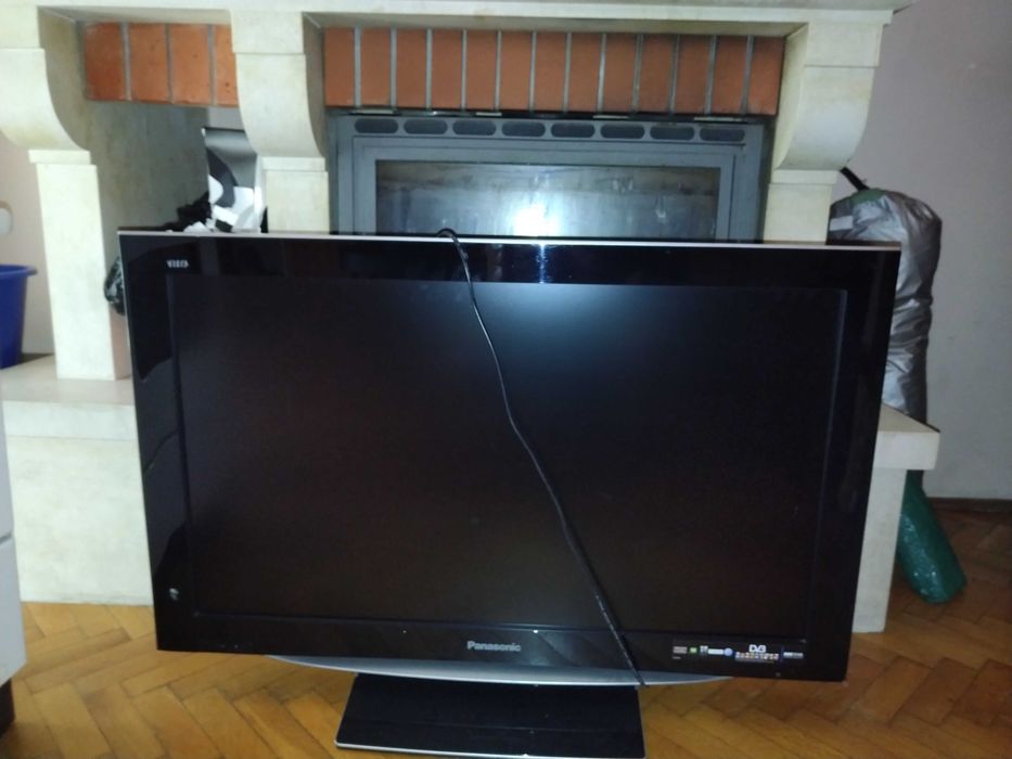 Продавам Panasonic Viera