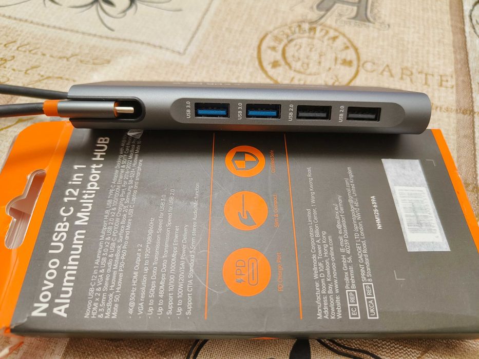 Hub Doking Station USB-C Triplo Display NOVOO 12 IN 1 RM12F