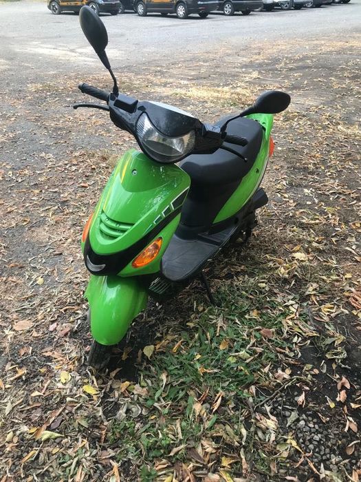 Скутер мопед  Racer