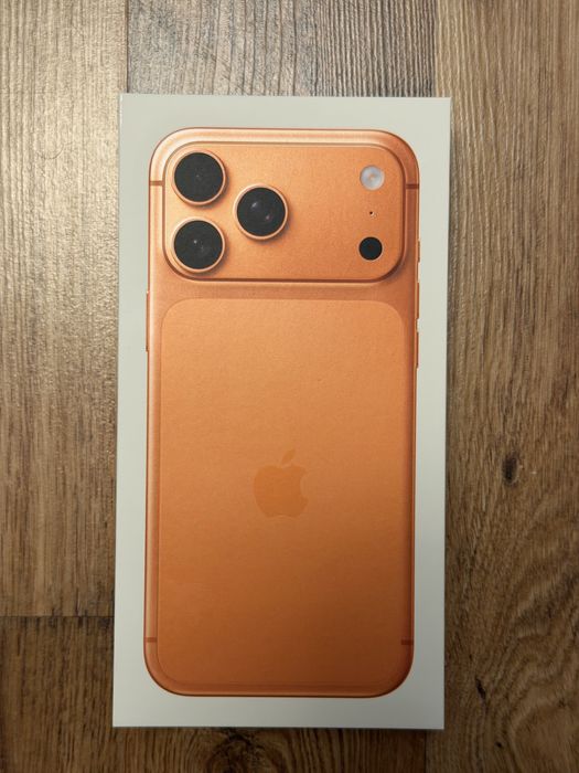 iPhone 17 Pro Max, Nou, Sigilat