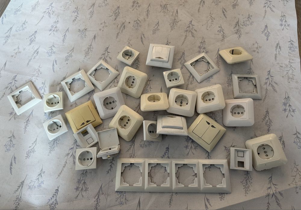 Розетки, выключатели и сетевые модули с механизмами, весь набор сразу