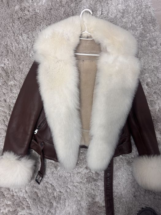 Cojoc de piele naturala si blana de vulpe