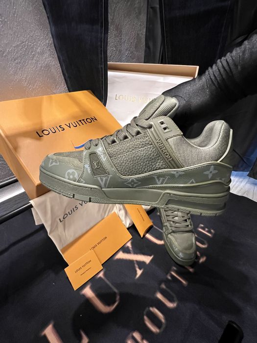 Adidasi Louis Vuitton piele - PREMIUM FULL BOX - Reducere !