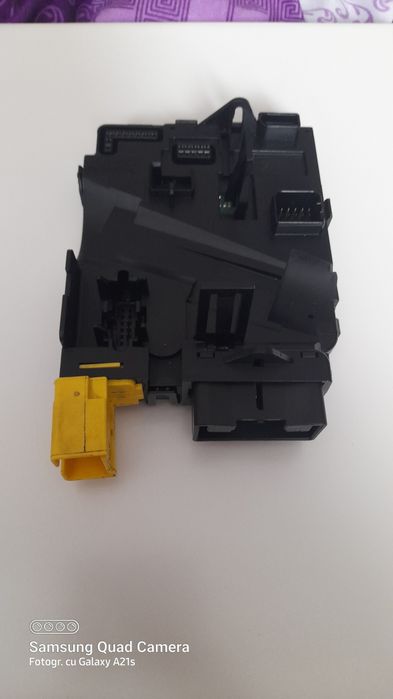 Calculator coloana volan vw golf 6 2012 retrofit  comenzii volan 1K09