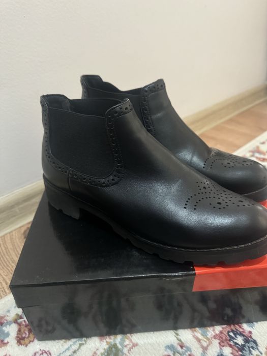 Ботинки 37 размер