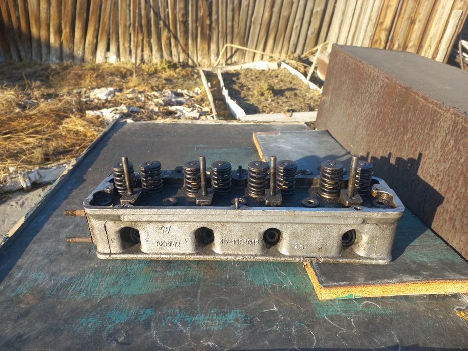 Продам головку уаз