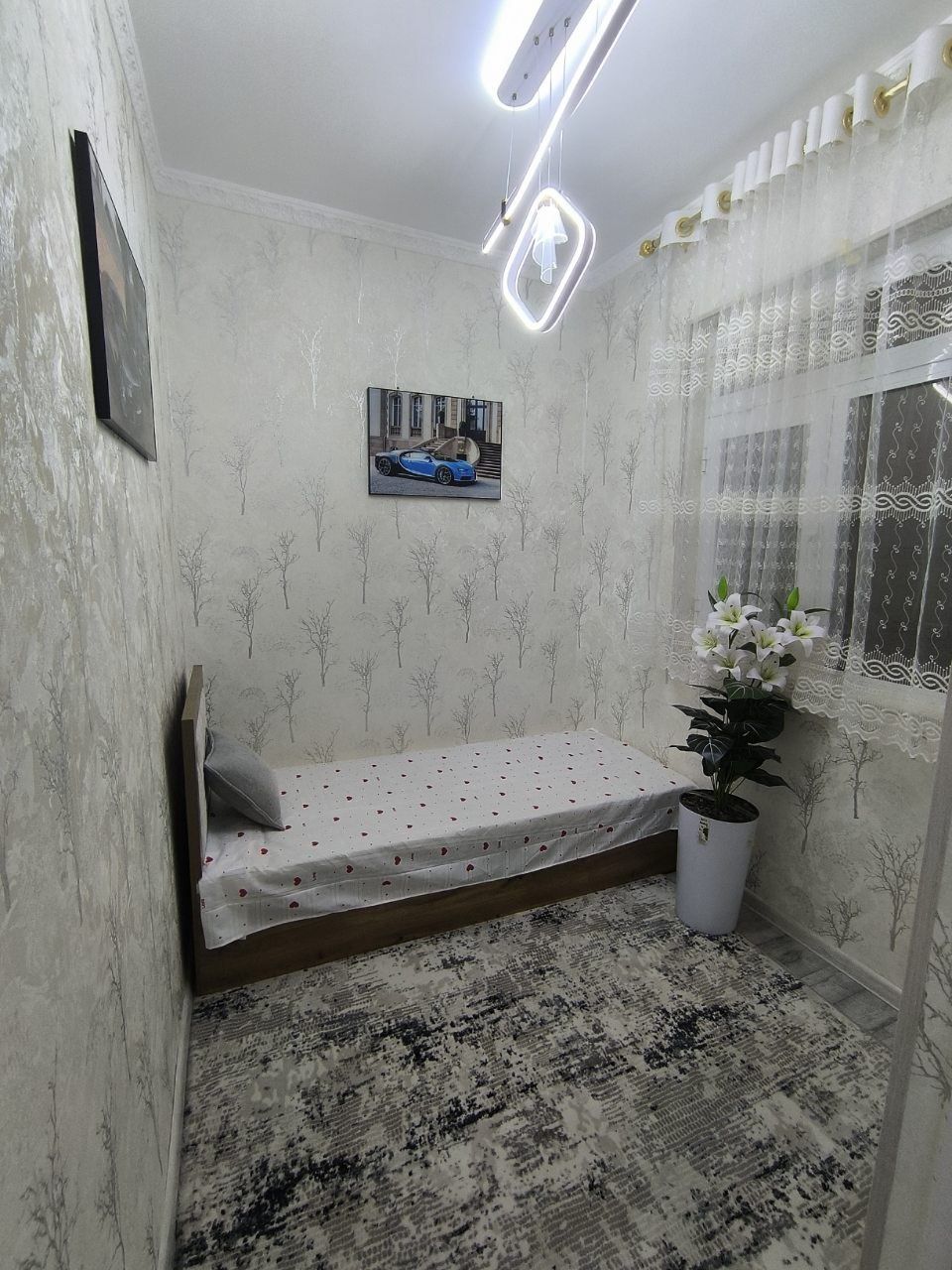 С новым ремонтом 2в3Комн.с Мебелью