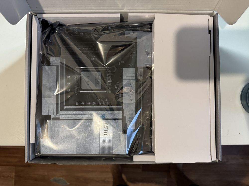 Intel Core Ultra 7 265K + MSI PRO Z890-A WiFi (LGA1851)
