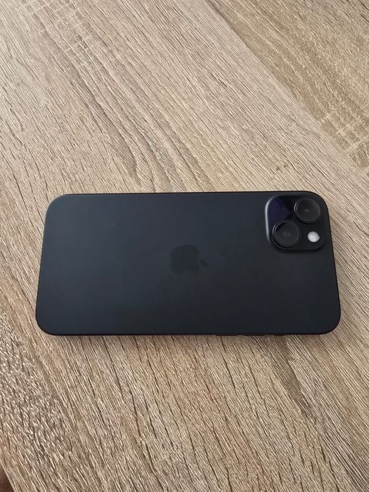 Iphone 15 plus black neverlocked + Airpods4 noise cancelation